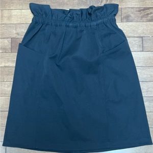Lululemon trip taker paper bag waist black skirt 4